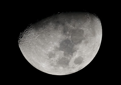 ED120PROとデジカメで撮影した月