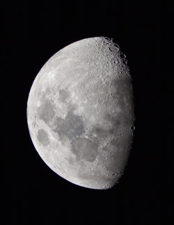 ED127直焦点で撮影した月面
