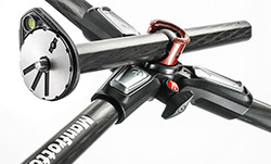 Manfrotto プロ三脚 055シリーズ アルミ 3段 MT055XPRO3 31ep-ObDJML.jpg_BO30,255,255,
